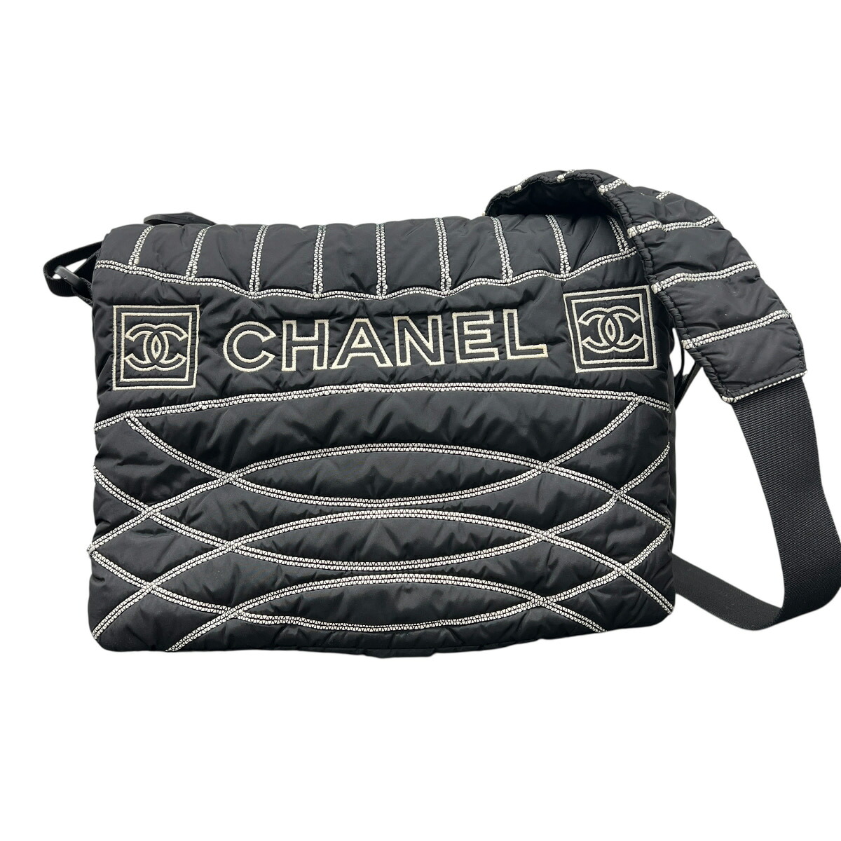 【3/31価格改定】CHANEL 希少 美品 シャネル スポーツライン ココマーク ステッチ メッセンジャーバッグ ショルダーバッグ 10番台シリアル ナイロン ワンショルダーバッグ クロスボディ ロゴ ヴィンテージ アンティーク ABランク 鑑定済 中古 シャネルバッグ