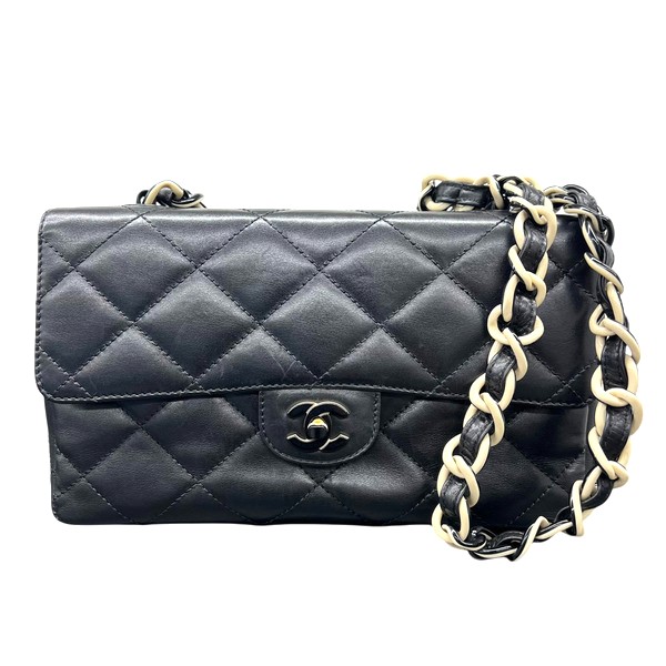 【価格改定】CHANEL 希少 美品 シャネル マトラッセ チェーンショルダーバッグ A15269 ラムスキン 6番台シリアル レザー プラスチック ブラック バイカラーチェーン シングルフラップ ヴィンテージ ココマーク ABランク 中古 鑑定済 シャネルバッグ｜ラグゼル 店 218,150円