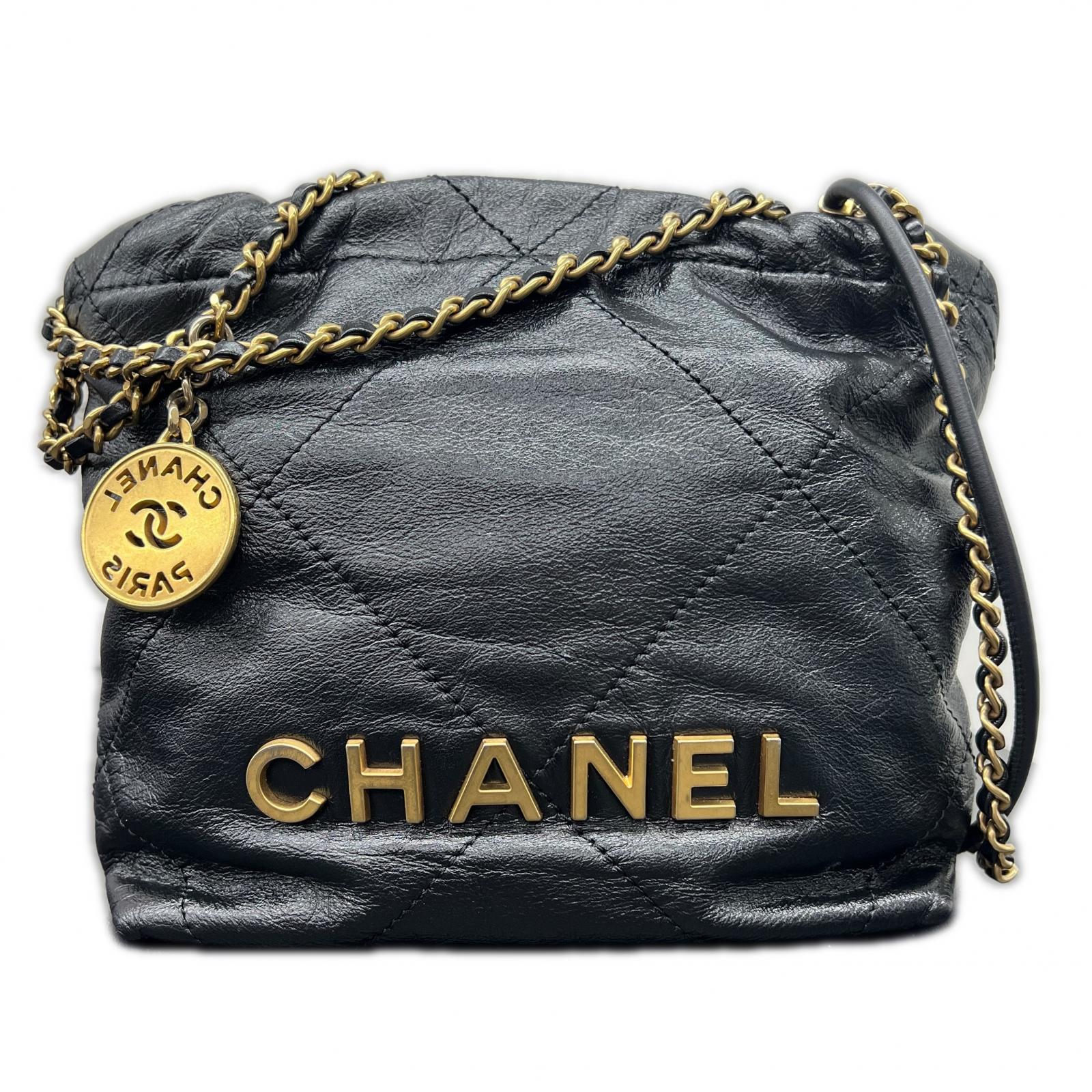 【価格改定】CHANEL 極美品 シャネル22 2way ミニハンドバッグ チェーンショルダーバッグ AS3980 カーフスキン レザー ブラック シルバー金具 ホーボーバッグ ポシェット 巾着 ココマーク Aランク 鑑定済 中古 シャネルバッグ｜ラグゼル 店