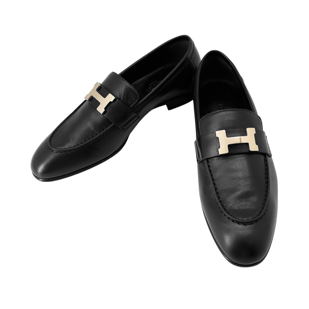 大注目新作*HERMES*レザーモカシン Kessy カレーシュバックル モカシン 《ケッシー》 | Hermès - エルメス-公式サイト