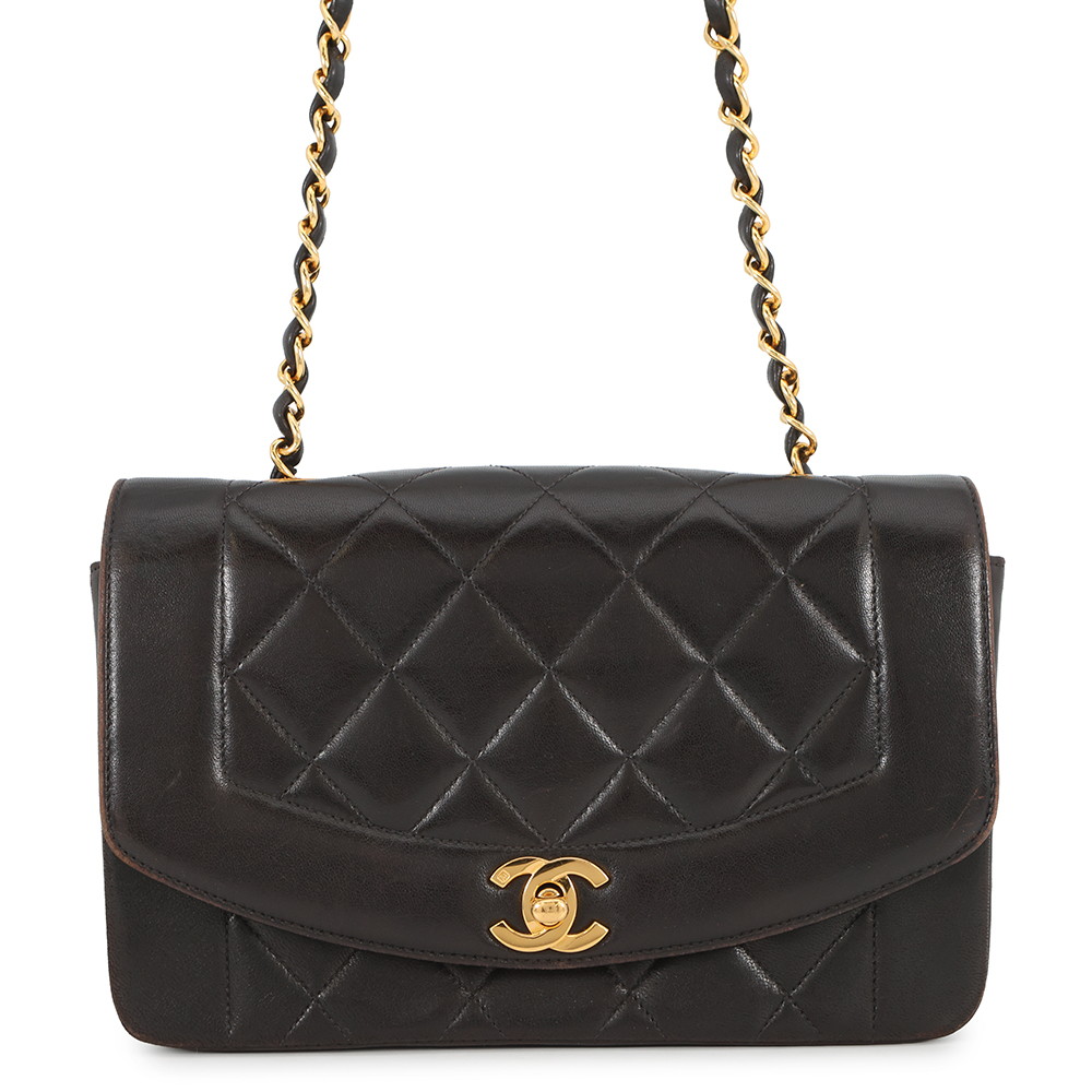シャネル チェーンショルダーバッグ マトラッセ ココマーク ダイアナ ラムスキン A01164 CHANEL 黒 【安心保証】 【中古】 シャネル マトラッセ バッグ レディース CHANEL BAG