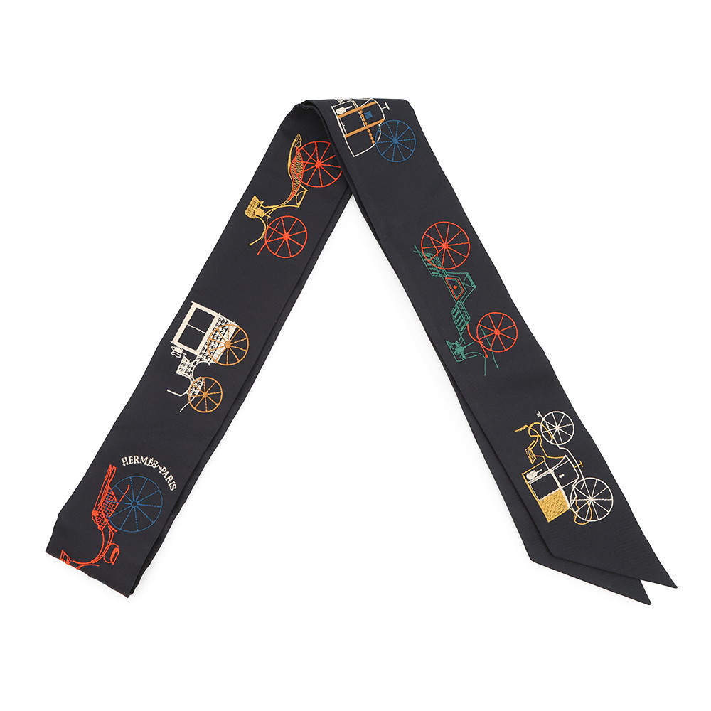 エルメス スカーフ ツイリー ロング ア・トゥ・ベルリンヌ A Toute Berline シルク HERMES 2025秋冬 【安心保証】 【中古】 エルメス ツイリー HERMES TWILLY
