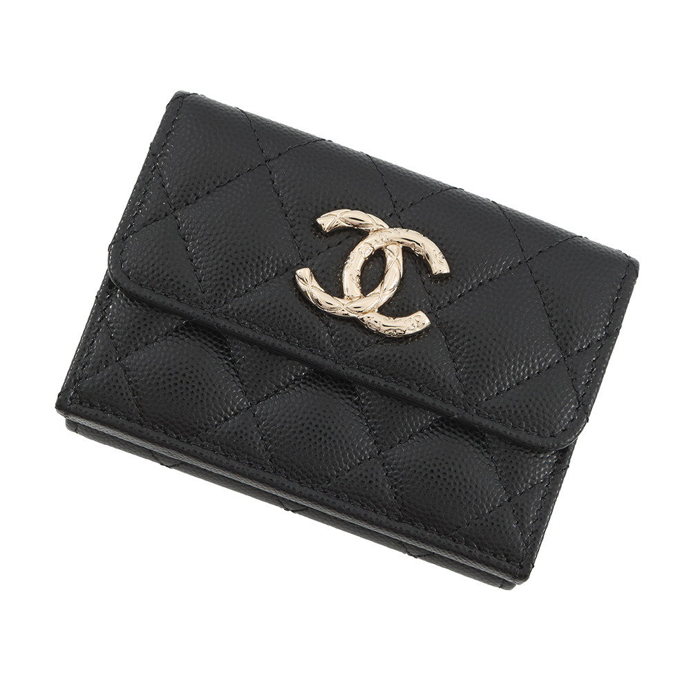 シャネル 三つ折り財布 マトラッセ ココマーク スモールフラップ キャビアスキン AP4319 CHANEL 黒 【安心保証】 【中古】 シャネル 財布 レディース CHANEL WALLET