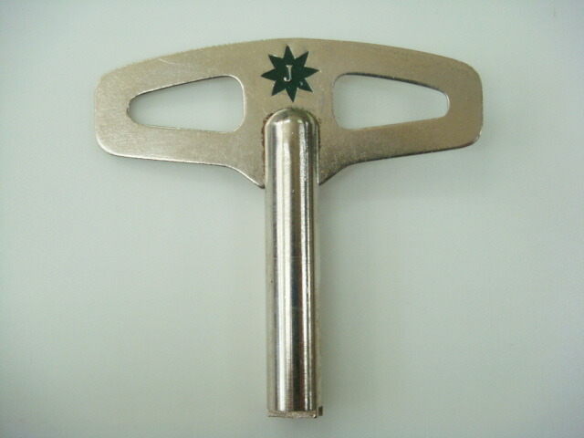 119 (価格変更) 柱時計　 鍵巻　金箔 ４つ丸形　イングラハム製　可動品 119 柱時計、鍵巻、金箔、4つ丸形、イングラハム、製、可動品