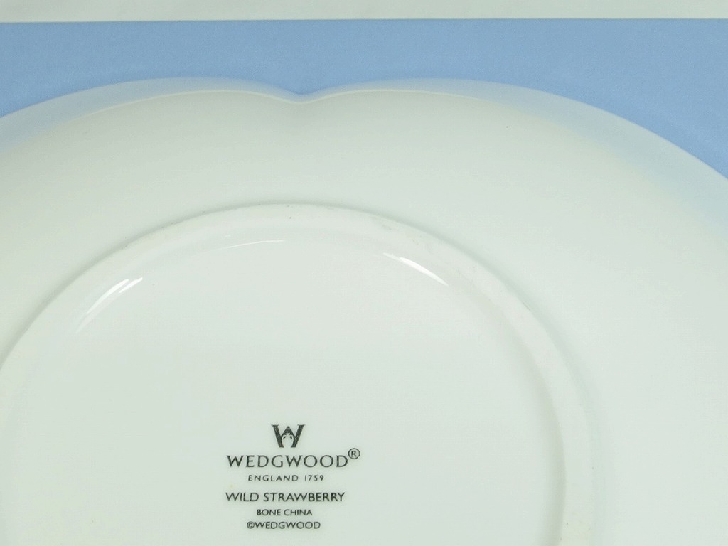 ウェッジウッド Wedgwood ワイルドストロベリー マリアージュボール L 盛り皿 サラダ フルーツなど フラワー 花 ベリー 苺 中古 Christine Coppin Com