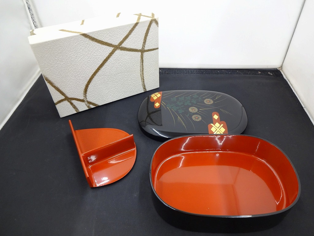 春慶塗　大徳寺　重箱　弁当箱　5点 楽天市場】【中古】【漆器】春慶塗 大徳寺弁当箱5客（箱付