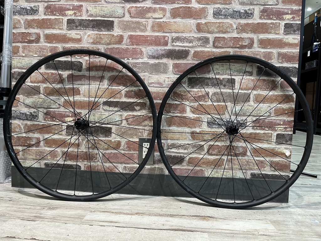未使用 American classic / Alexrims ホイールセット 未使用 American classic / Alexrims ホイールセット