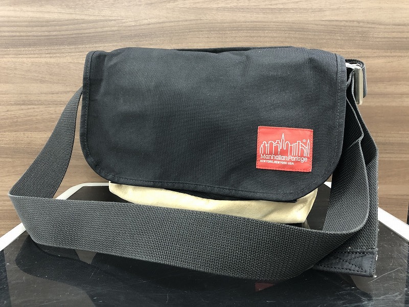 カープ　マンハッタンポーテージ　メッセンジャーバッグ Manhattan Portage マンハッタンポーテージ メッセンジャー