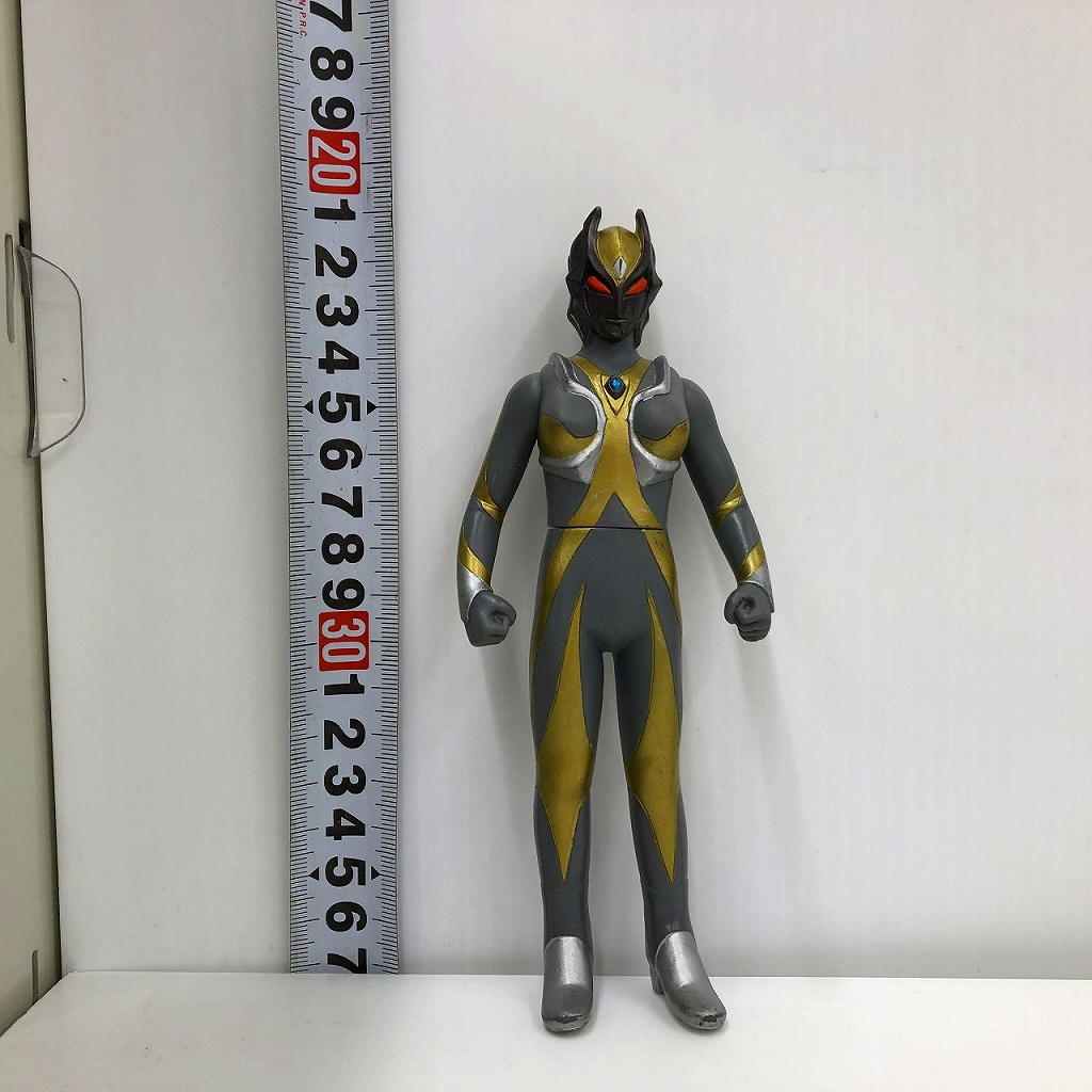 楽天市場】バンダイ BANDAI ウルトラマン ウルトラマンコスモス