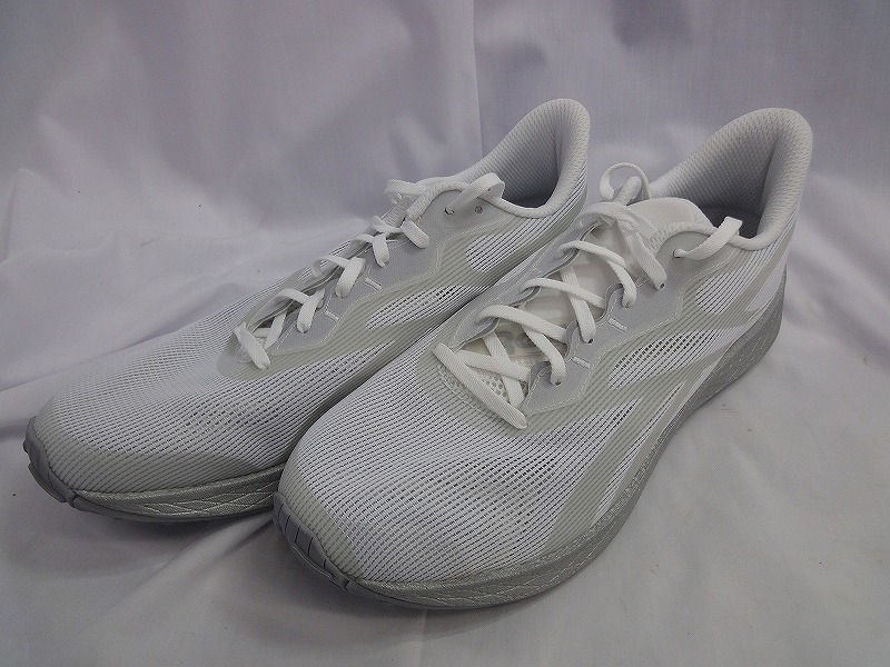 【全品ポイント10倍！要エントリー】【期間限定セール】リーボック Reebok ランニングシューズ FLOATRIDE ENERGY 3 29.0cm FZ4033-290 【中古】