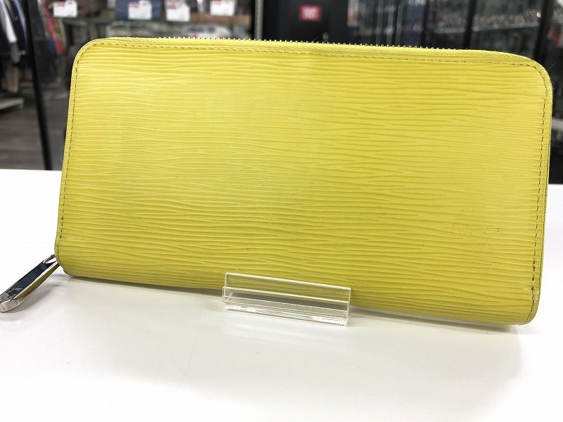 ルイヴィトン エピ長財布 楽天市場】ルイヴィトン 三つ折り長財布(小銭入れあり