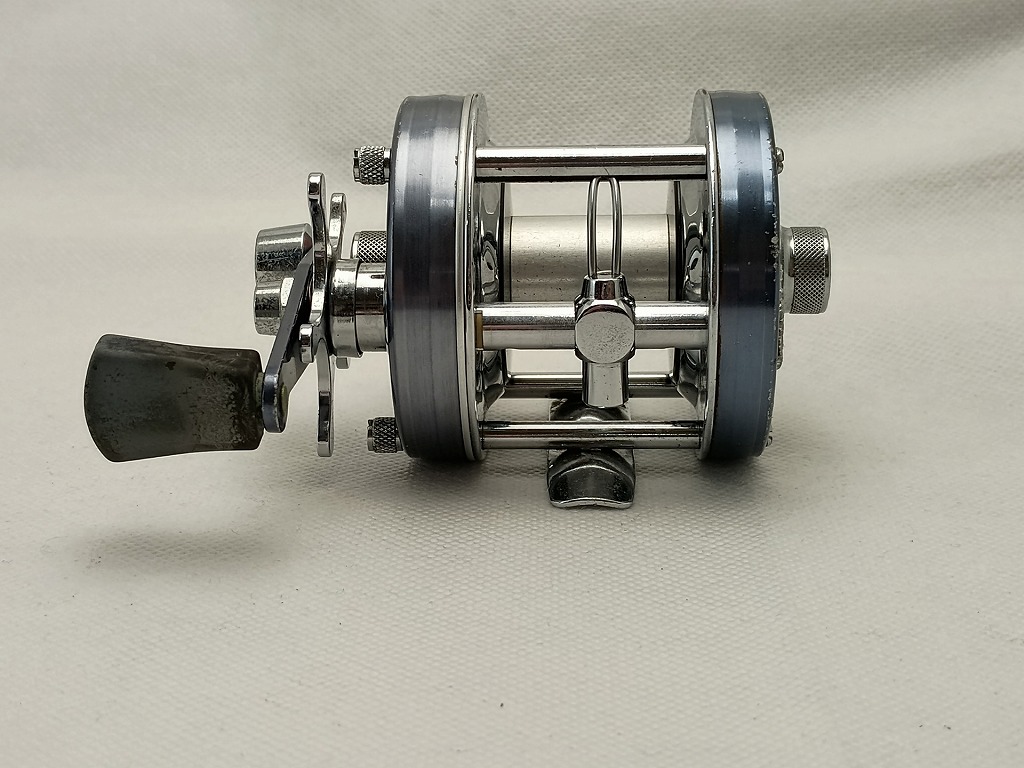 楽天市場】Pfkueger Pfkueger 【並品】ベイトリール ギア比7