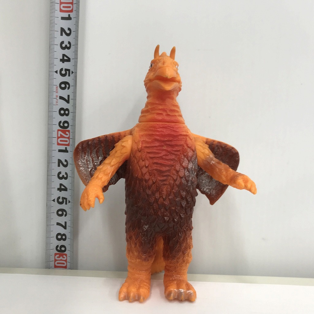 【ポイント10倍！要エントリー！】【期間限定セール】ポピー ポピー キングザウルスシリーズ ウルトラマン怪獣 ヒドラ 【中古】