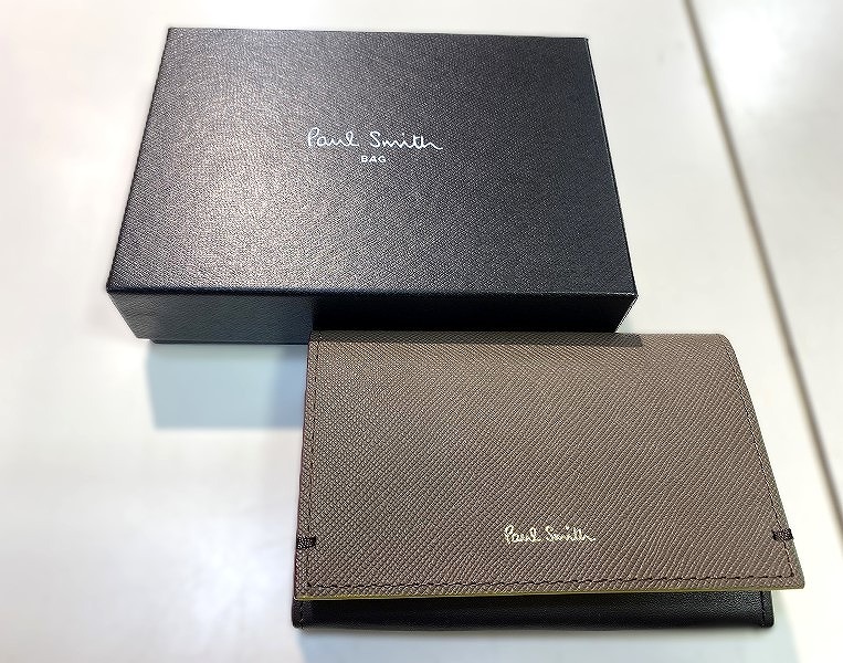 未使用 Paul Smith ポールスミス ドローイング 名刺入れ ブラック 人気商品】 未使用 Paul Smith ポールスミス ドローイング 名刺