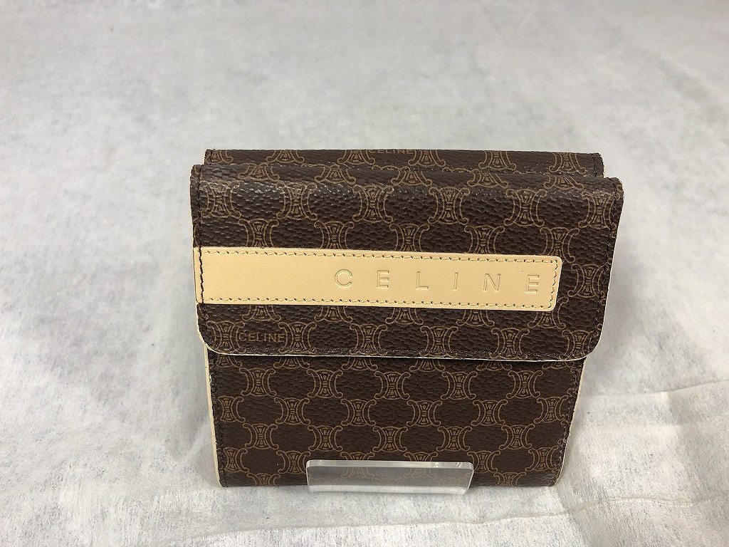 CELINE セリーヌ　マカダム柄　二つ折り財布　馬蹄形 CELINE セリーヌ マカダム柄 デニム 二つ折りがま口財布