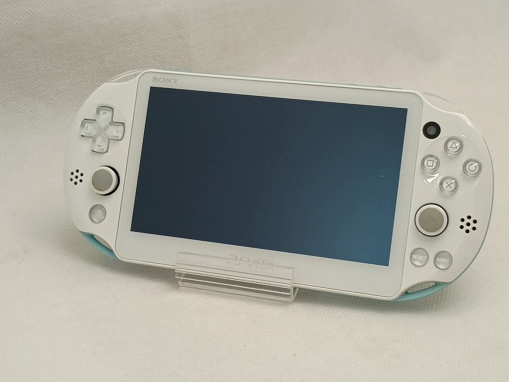 【PS VITA】グレイシアーホワイトPCH2006海外版 ps-vita-playstation-vita-new-