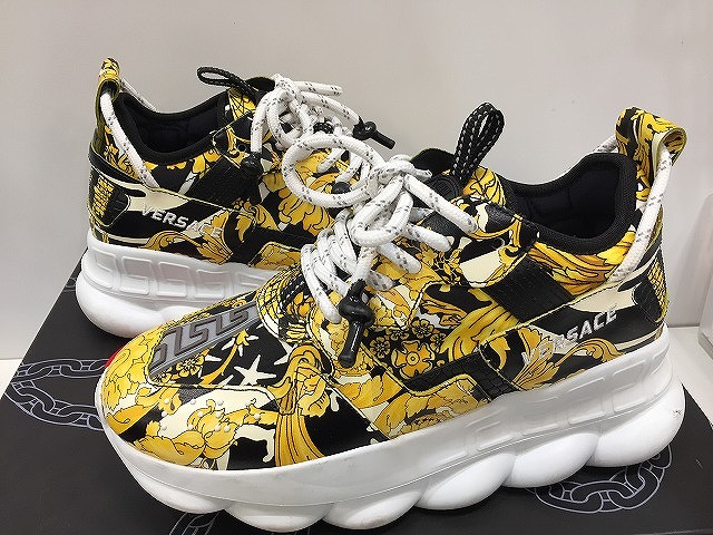 VERSACEヴェルサーチェTribute Logo Sneakersスニーカー ヴェルサーチェ」から新スニーカー“オディッセア”が登場 - TOKION