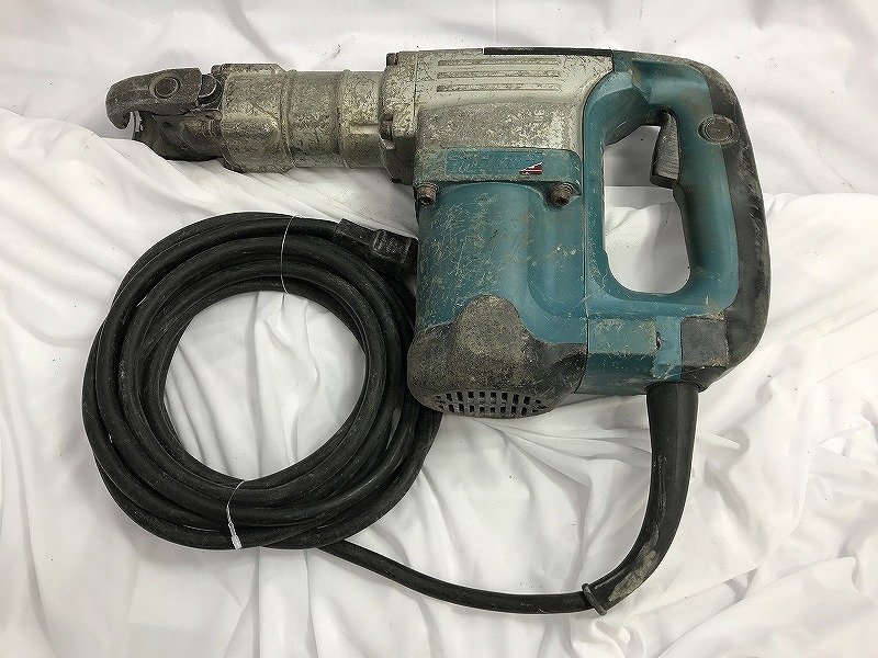 【全品ポイント10倍！要エントリー】【期間限定セール】マキタ makita 電動ハンマ HM0830 【中古】