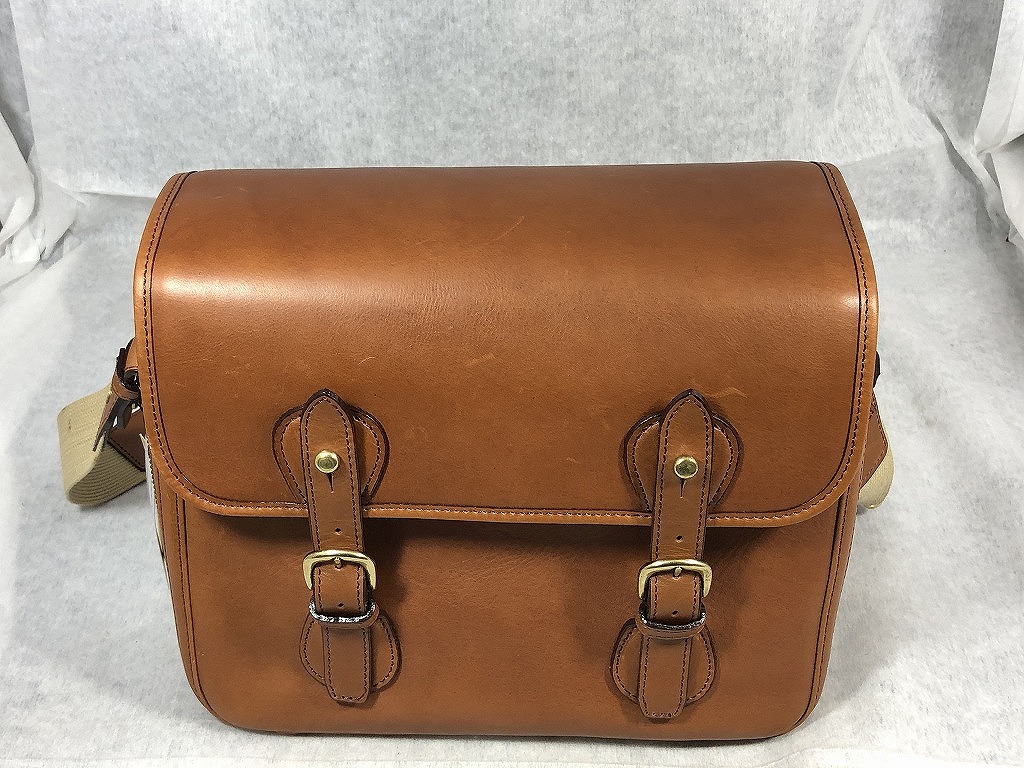 イケテイ IKETEI レザーショルダーバッグ チョコ 【中古】