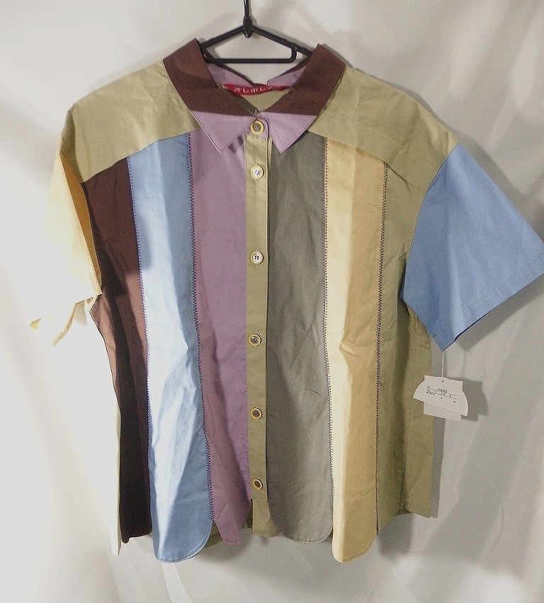 オレボレブラ 半袖シャツ 緑・青・黄 等 【中古】