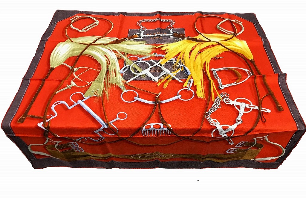 エルメス HERMES スカーフ カレ90 UNDER THE WAVES HERMES エルメス スカーフ カレ90 『UNDER THE WAVES（アンダー