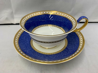 ウェッジウッド WEDGWOOD ユーランドパウダーブルーティ-優勝杯＆平円盤2客ありの実 【中古】
