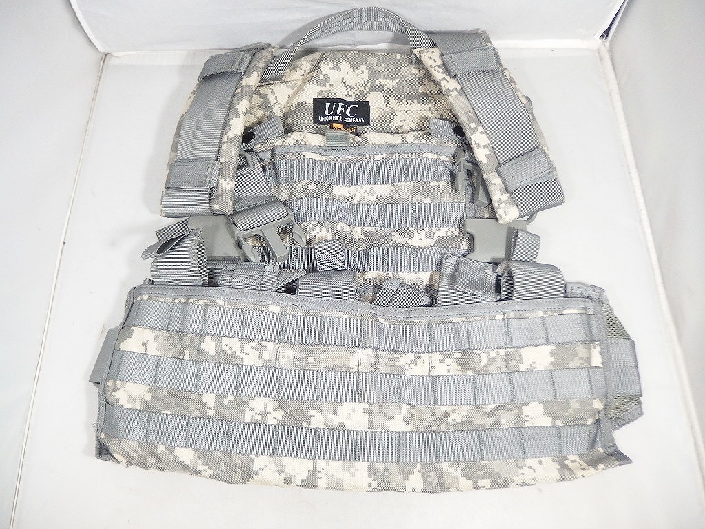 UNION FIRE COMPANY サバイバルゲーム プレートキャリア 他三点セット 迷彩柄 【中古】