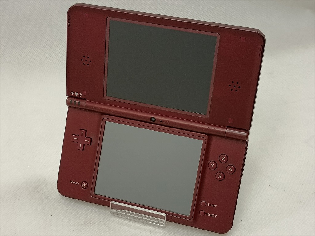 任天堂　ニンテンドーDSiLL本体　純正充電器付き　美品 ニンテンドーDSiLL本体 純正充電器 - メルカリ