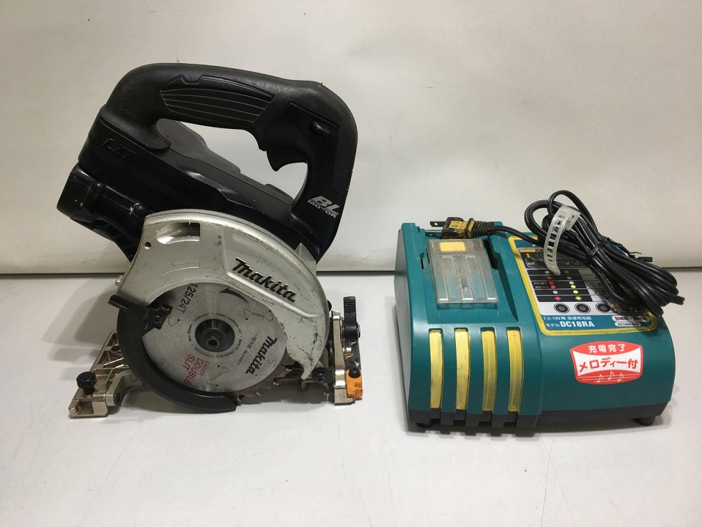 マキタ makita 明かり丸のこ HS470D 【中古】