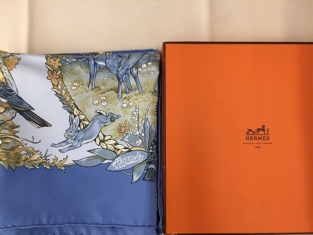 楽天市場】【極美品】HERMES エルメス カレ90 Copeaux オガ屑柄