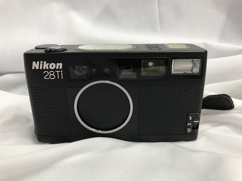 【全品ポイント10倍!要エントリー】【期間限定セール】ニコン Nikon コンパクトフィルムカメラ 28Ti 【中古】|ワットマン店