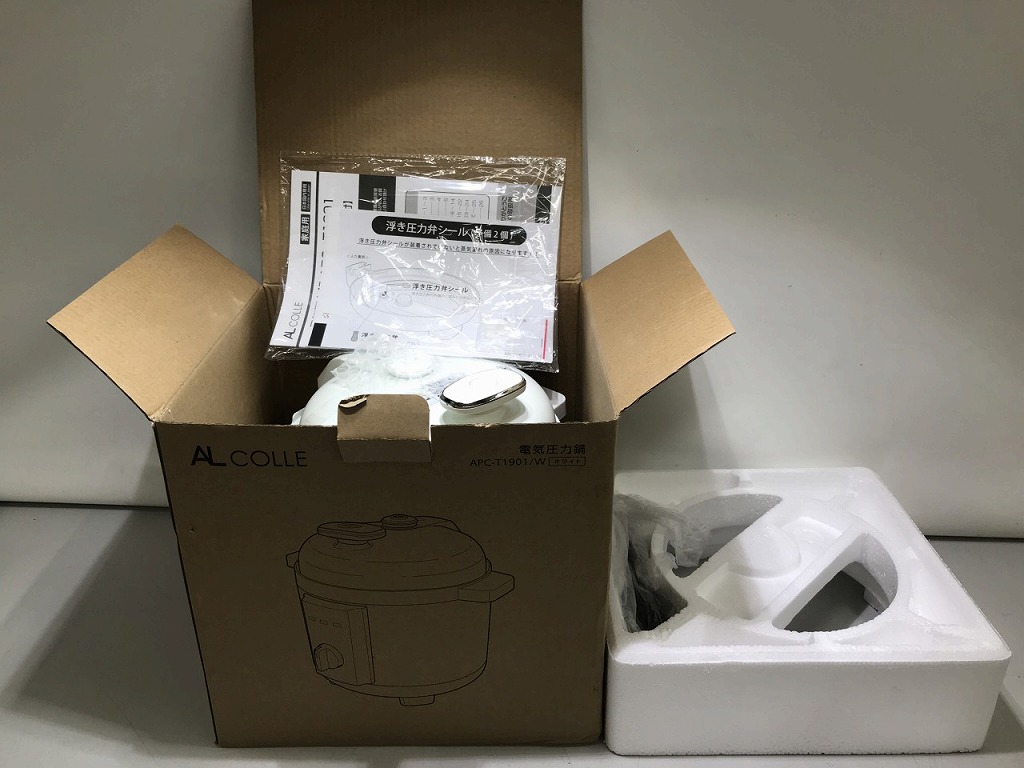 【未使用】 アルファックス・コイズミ アルファックス・コイズミ 未使用品 アルファックス・コイズミ 電気圧力鍋 APA-T1901
