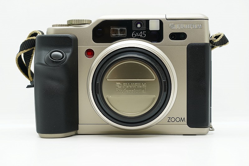 極美品 FUJIFILM GA645Wi フジフィルム 中判フィルムカメラ FUJIFILM