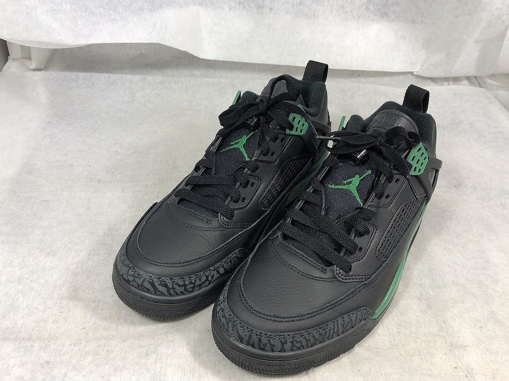 【継続期間押さえる大売り出し】ナイキ NIKE AIR JORDAN SPIZIKE LOW  大きさ：26.0糎 黒いことx緑であること 【中古】