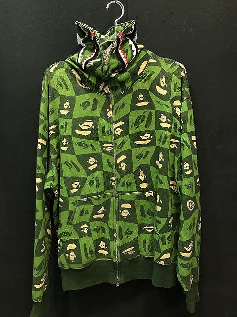 新品未使用　APEシャークパーカー激レア　2XL ゆったりサイズ APE BAPE シンガポール限定シャークパーカーパーカー camo L