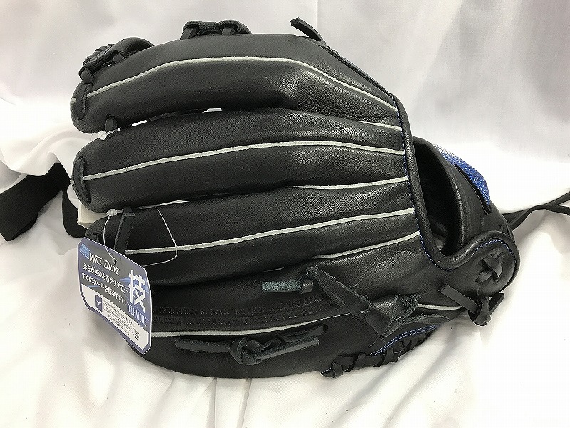 【未使用】 ミズノ MIZUNO 右利き用軟式グローブ 内野手向け 8サイズ 1AJGR14903-09