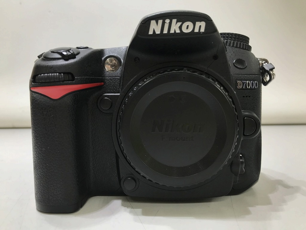楽天市場】ニコン Nikon D7000 ボディ デジタル 一眼レフカメラ 【中古