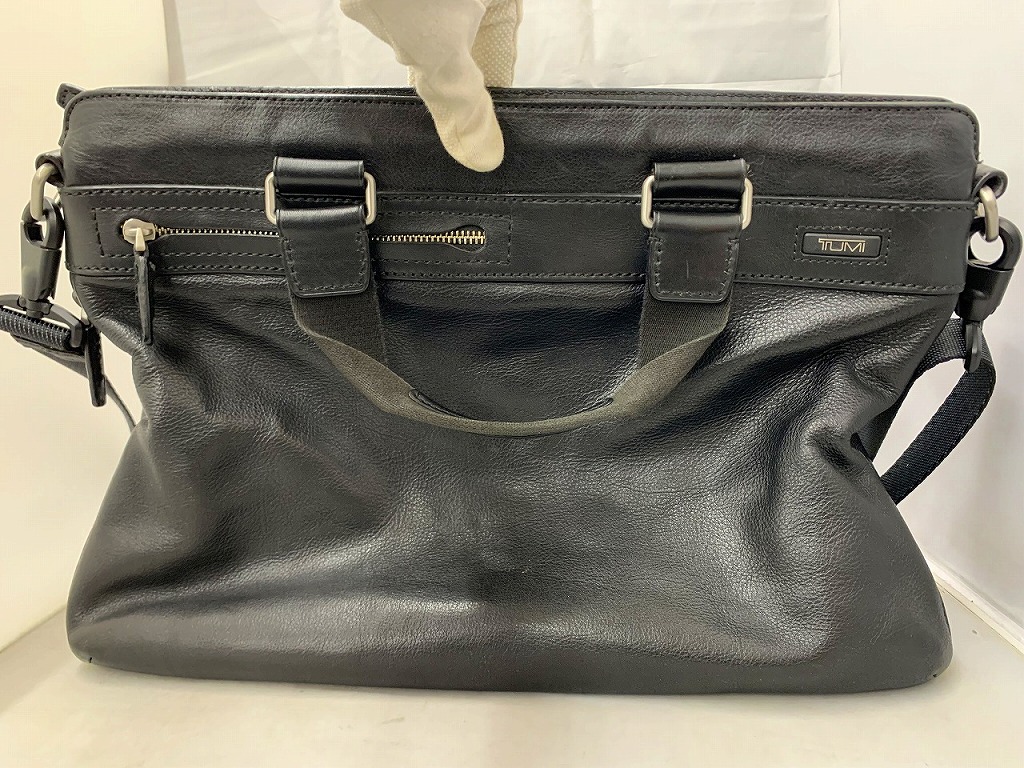 トゥミ TUMI ショルダーバッグ 【中古】