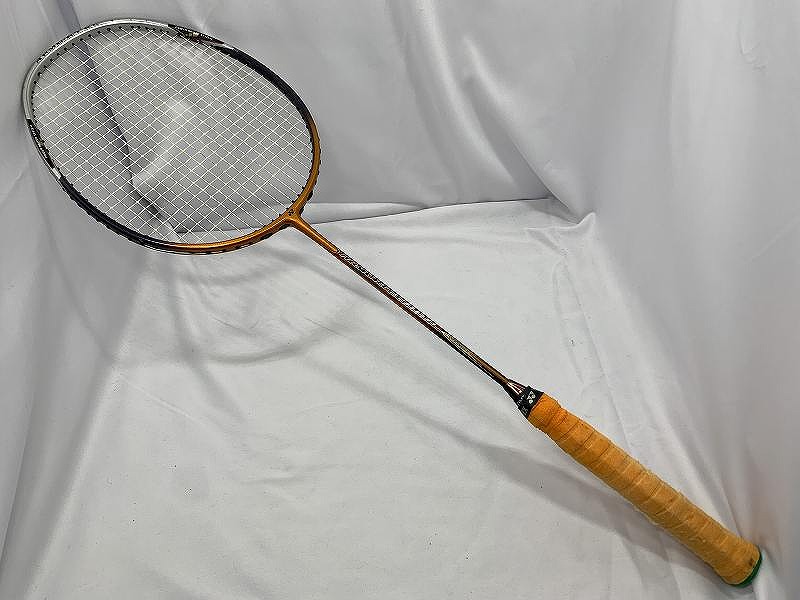 楽天市場】ヨネックス YONEX ARMORTEC 800 バドミントンラケット