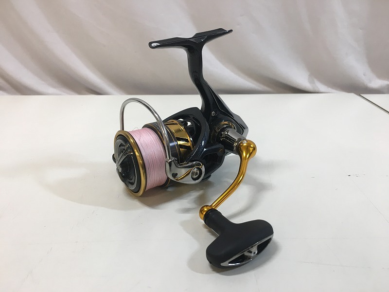 【全品ポイント10倍!】【期間限定セール】ダイワ DAIWA 【並品】LEGALIS LT3000D-C ギア比5.3 【中古】