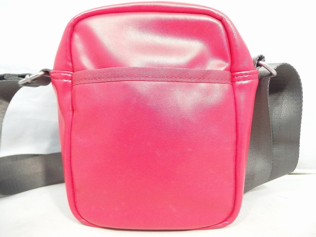 【全品ポイント10倍！要エントリー】【期間限定セール】ディーゼル DIESEL ショルダーバッグ 赤 【中古】｜ワットマン店