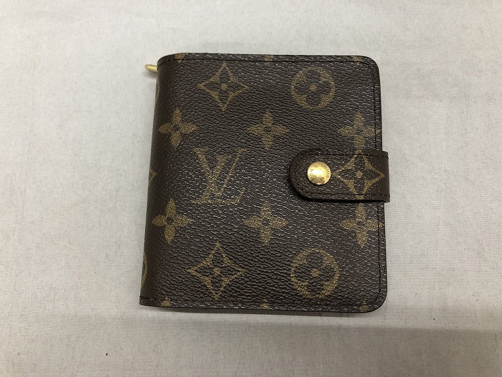 ルイヴィトン LOUIS VUITTON コンパクトジップ M61667 【中古】