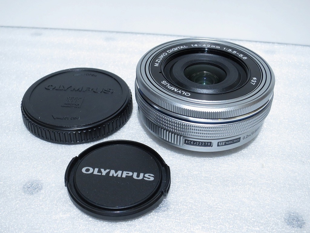 【全品ポイント10倍！要エントリー】【期間限定セール】オリンパス OLYMPUS マイクロフォーサーズ用マウント M.ZUIKO DIGITAL ED 14-42mm F3.5-5.6 EZ 【中古】 17,622円
