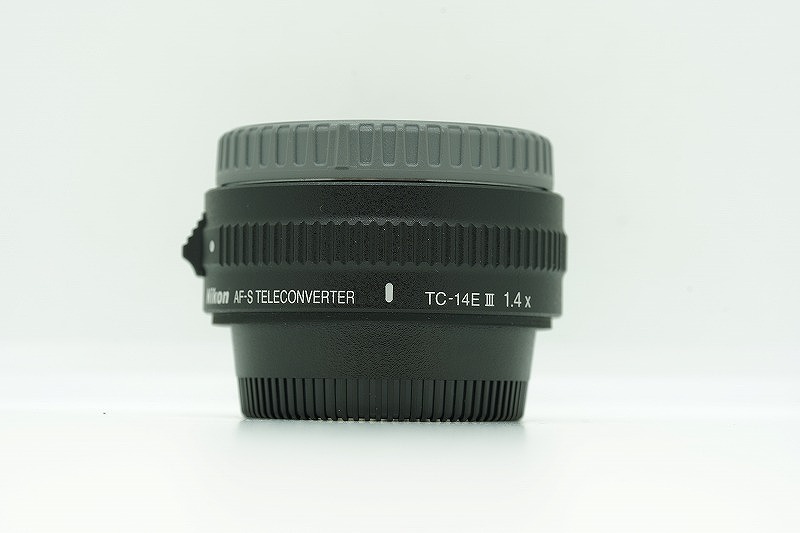 【継続期間制限事項大売り出し】ニコン Nikon テレ変換器 1.4x AF-S TELECONVERTER TC-14E III 【中古】