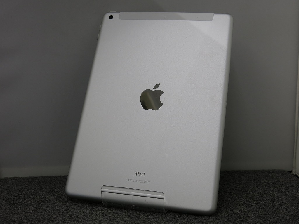 【期間限定セール】ドコモ docomo 第7世代 iPad Wi-Fi+Celullar 32GB Silver MR7K2J/A 【ネットワーク利用制限○】本体のみ 【中古】