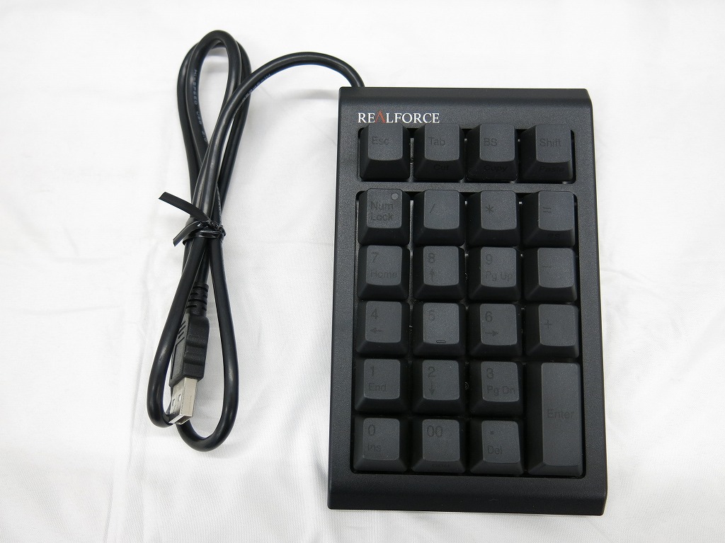 【全品ポイント10倍！要エントリー】【期間限定セール】東プレ Topre USB有線接続 テンキー REALFORCE23UB WC01B0 ブラック 【中古】