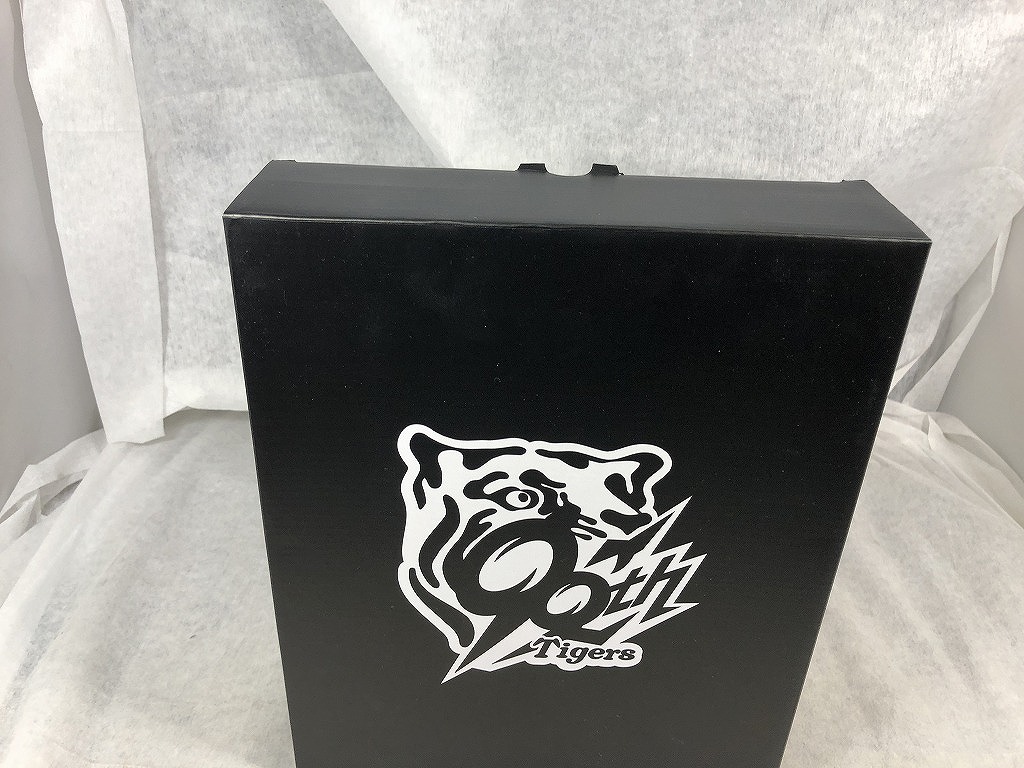 楽天市場】阪神タイガース 腕時計 裏面「90周年記念ロゴ」仕様