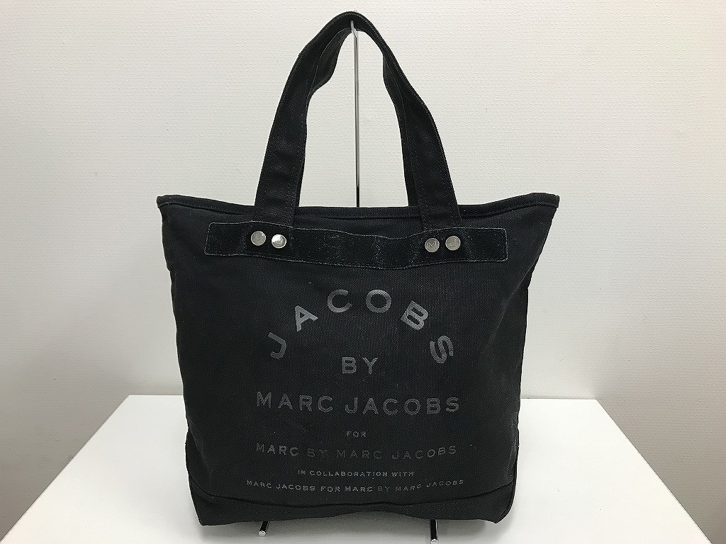 マークバイマークジェイコブス Marc by Marc Jacobs 程よいきちんと感で魅せる！A4可 ビッグロゴ トートバッグ鞄 通勤・通学 【中古】
