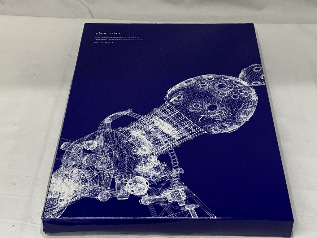 【全品ポイント10倍！要エントリー】【期間限定セール】ビジュアルアーツ Blu-ray Disc planetarien VR PROJECT クリアファイル　箱　台本　メンバーカード 【中古】