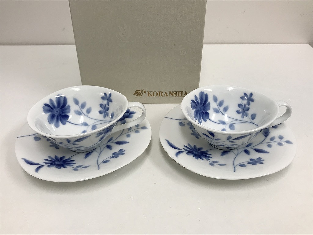 コウランシャ 香蘭社 超美品 お気に入りのカップ＆ソーサーで癒しのひととき フラワーデコレーション 2客 素敵なおもてなし 【中古】